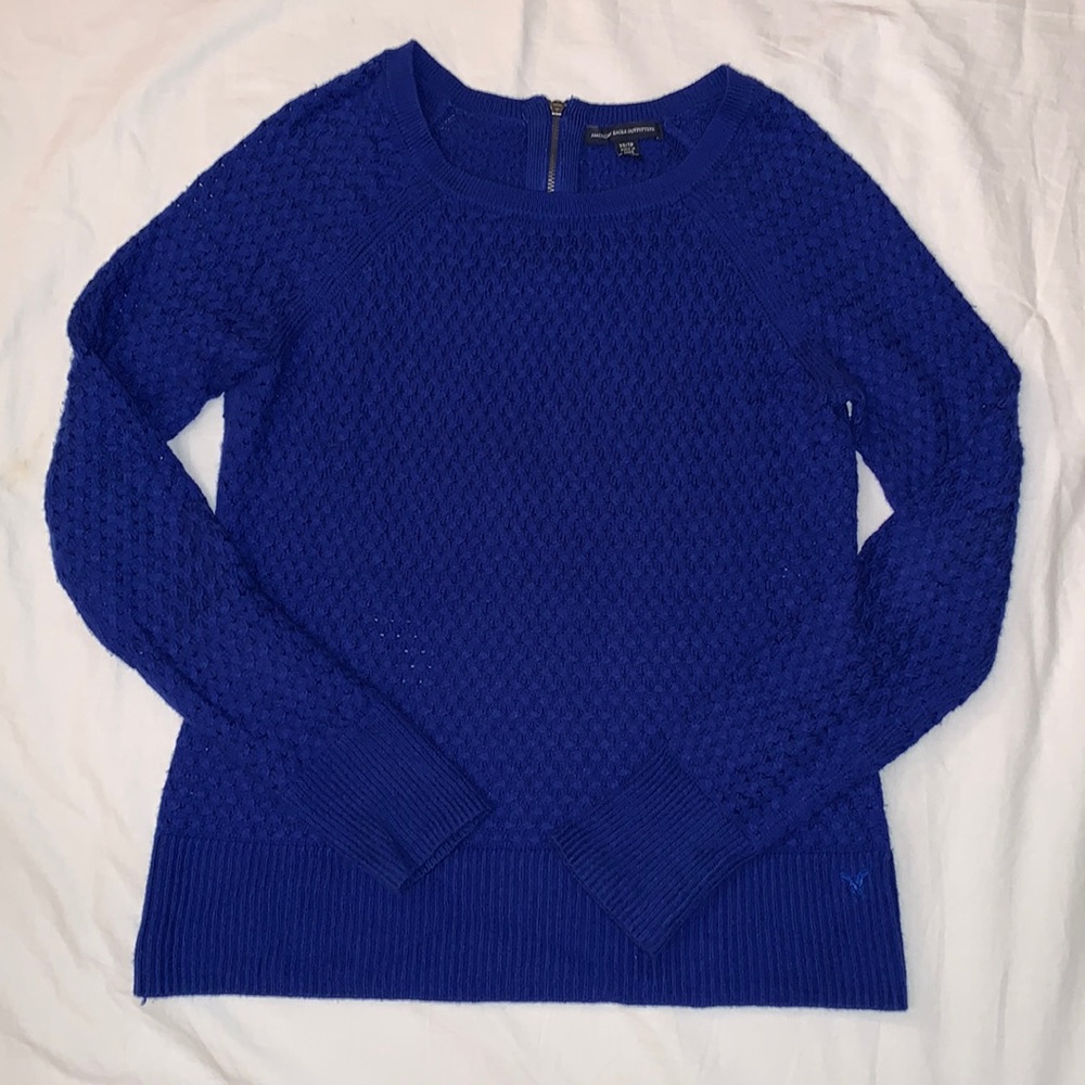 American Eagle knit sweater with zipper